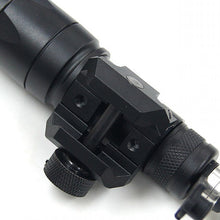 Load image into Gallery viewer, Element EX191 M300 Mini Scout Light Flashlight - True Vision Tactical - EX191-BK
